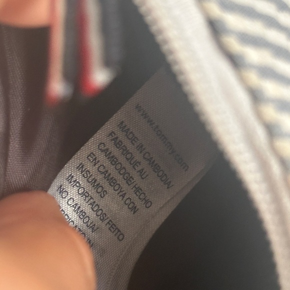 Tommy Hilfiger Kids' Seersucker Crossbody Bag - Picture 9 of 16